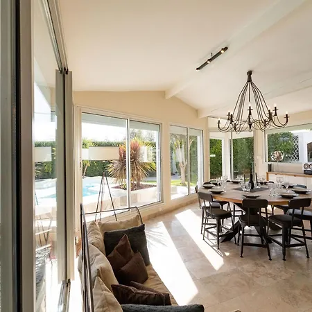 Villa In With Private Pool, Cleaning Included Narbonne