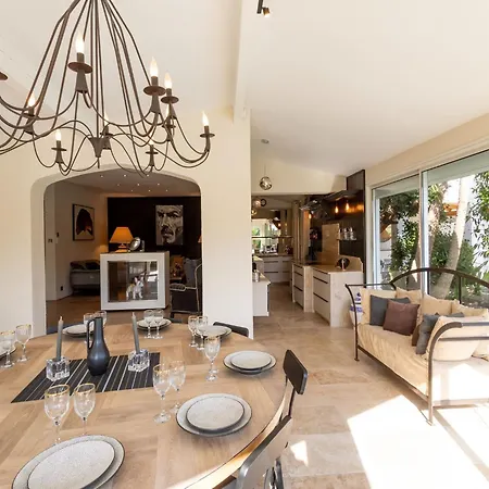 In With Private Pool, Cleaning Included Villa Narbonne