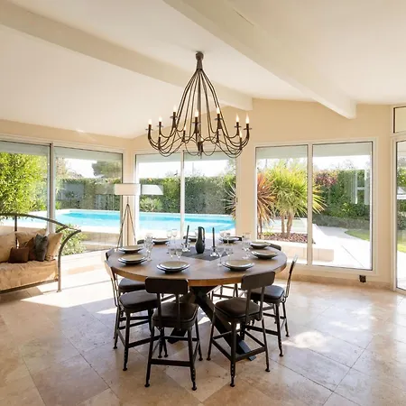 In With Private Pool, Cleaning Included * Narbonne