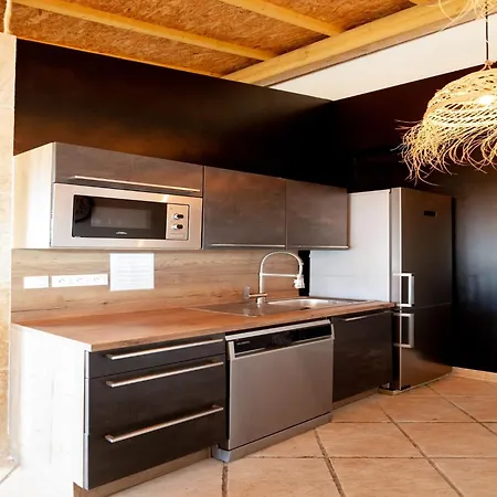 In With Private Pool, Cleaning Included *