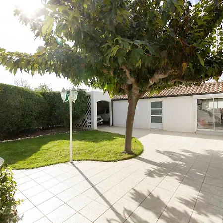 In With Private Pool, Cleaning Included Villa Narbonne