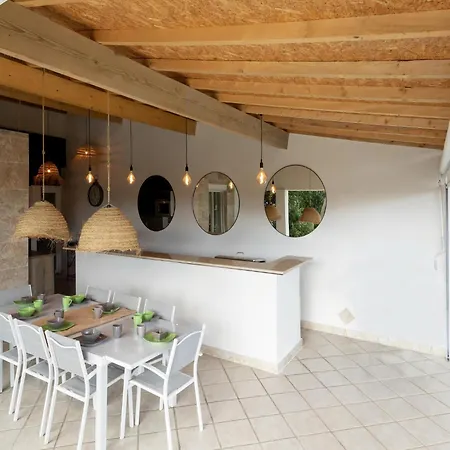Villa In With Private Pool, Cleaning Included *